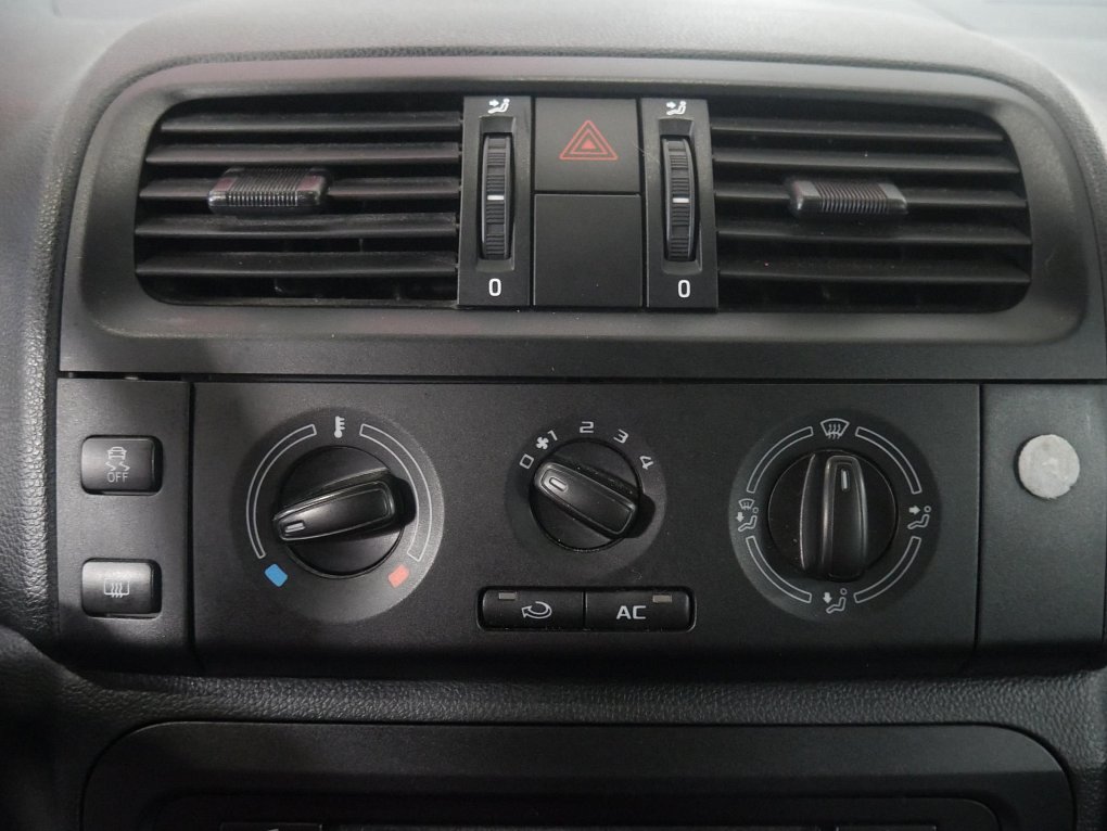 Škoda Roomster 1.4 16V 