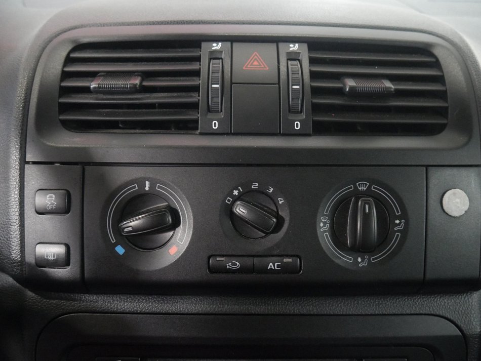 Škoda Roomster 1.4 16V 