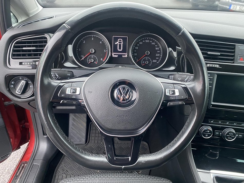Volkswagen Golf 2.0TDi 