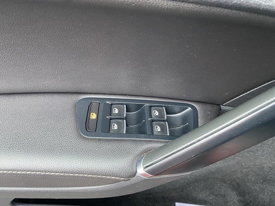 Volkswagen Golf 2.0TDi 