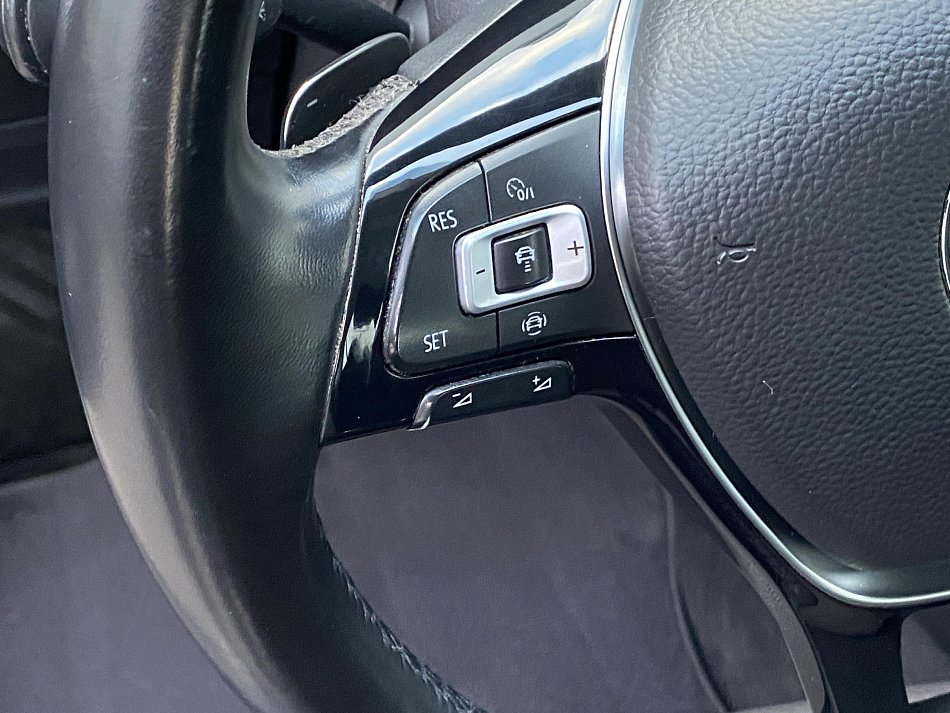 Volkswagen Passat 2.0 TDi Comfortline