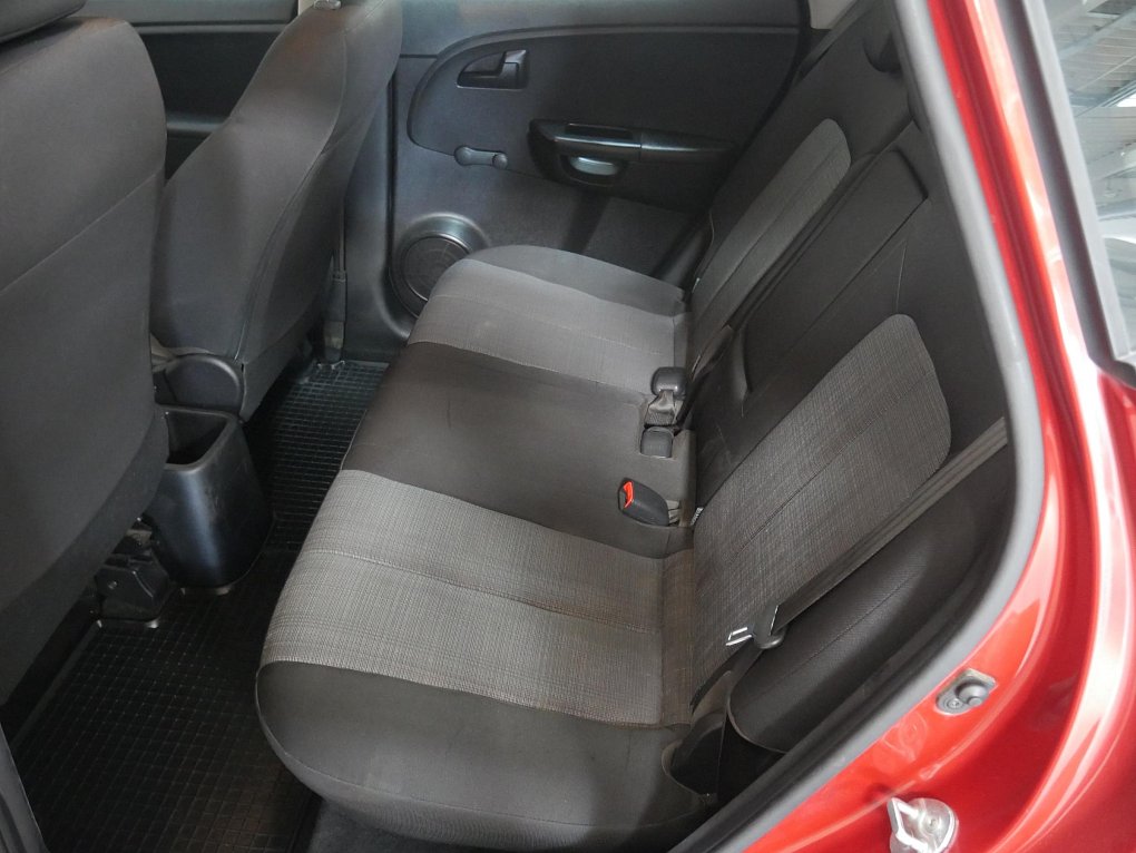 Kia Venga 1.4i 
