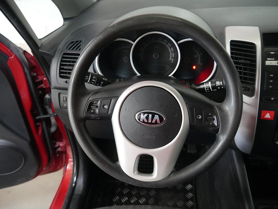Kia Venga 1.4i 