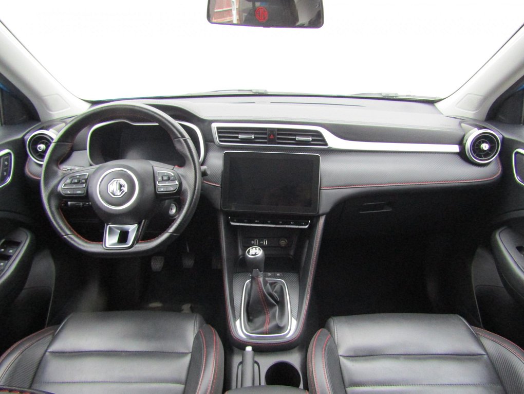 MG ZS 1.5 DVVT Luxury