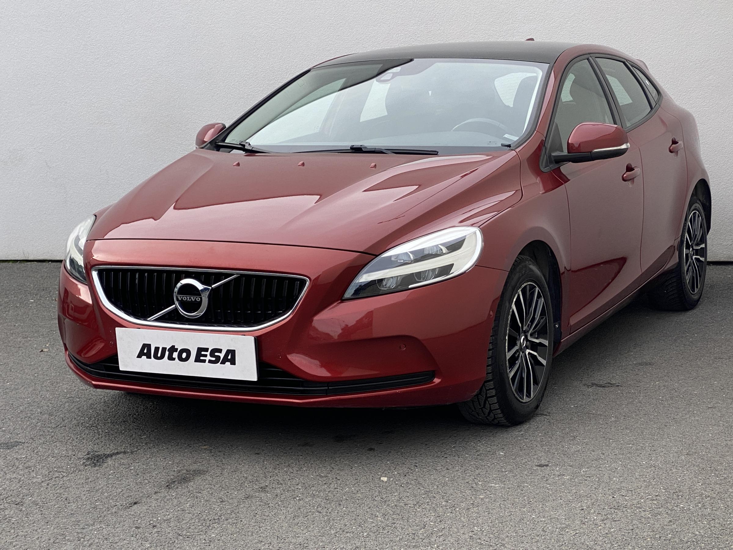 Volvo V40, 2016 - pohled č. 3