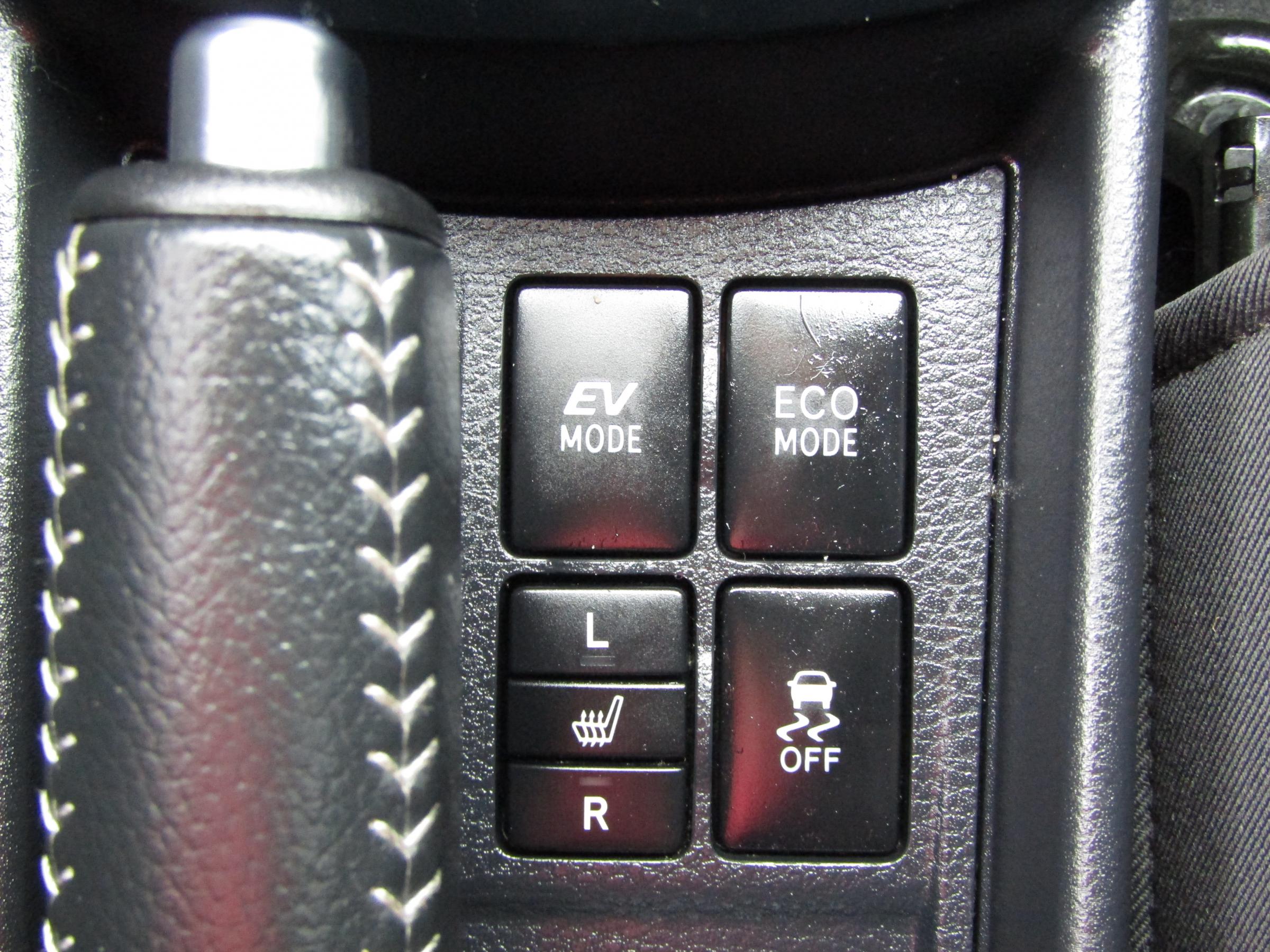 Toyota Yaris, 2017 - pohled č. 16