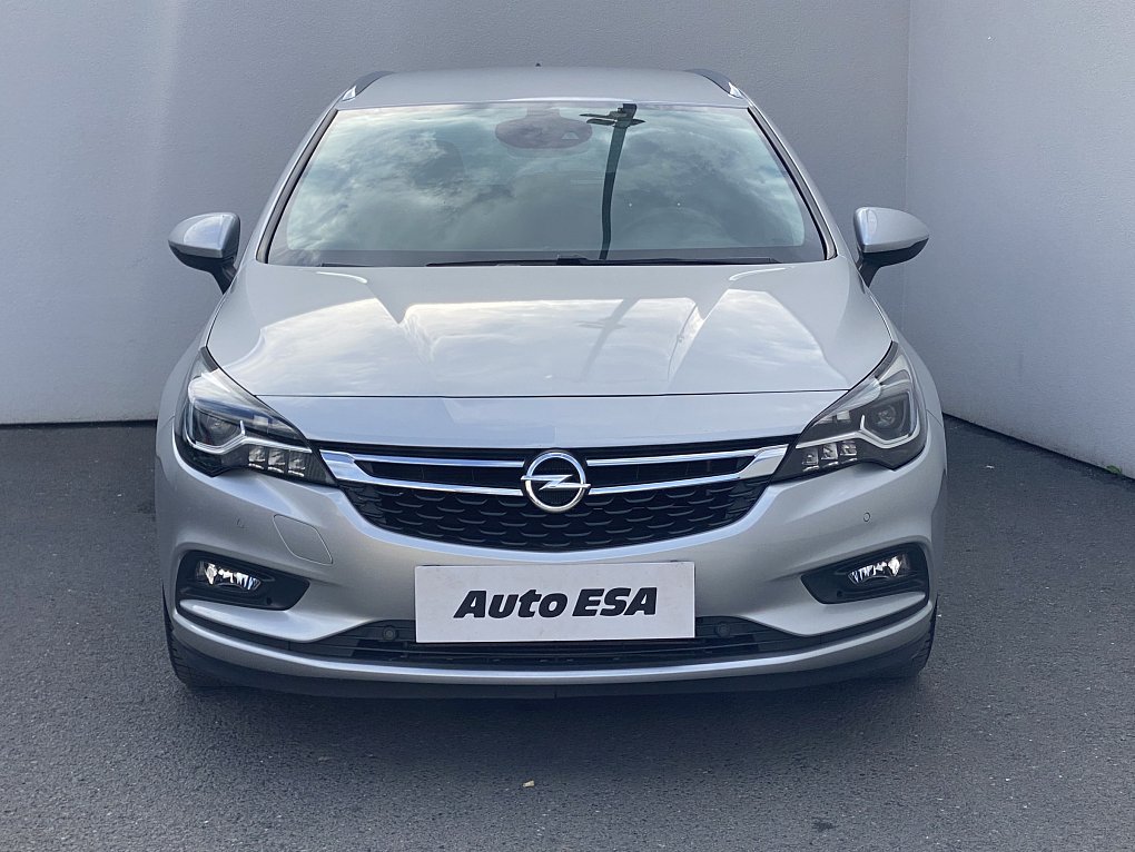 Opel Astra 1.4 T Innovation