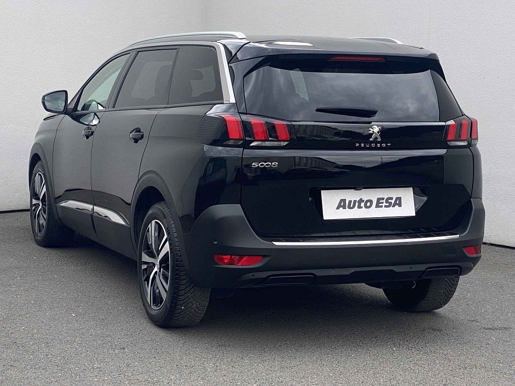 Peugeot 5008 2.0 HDi Allure