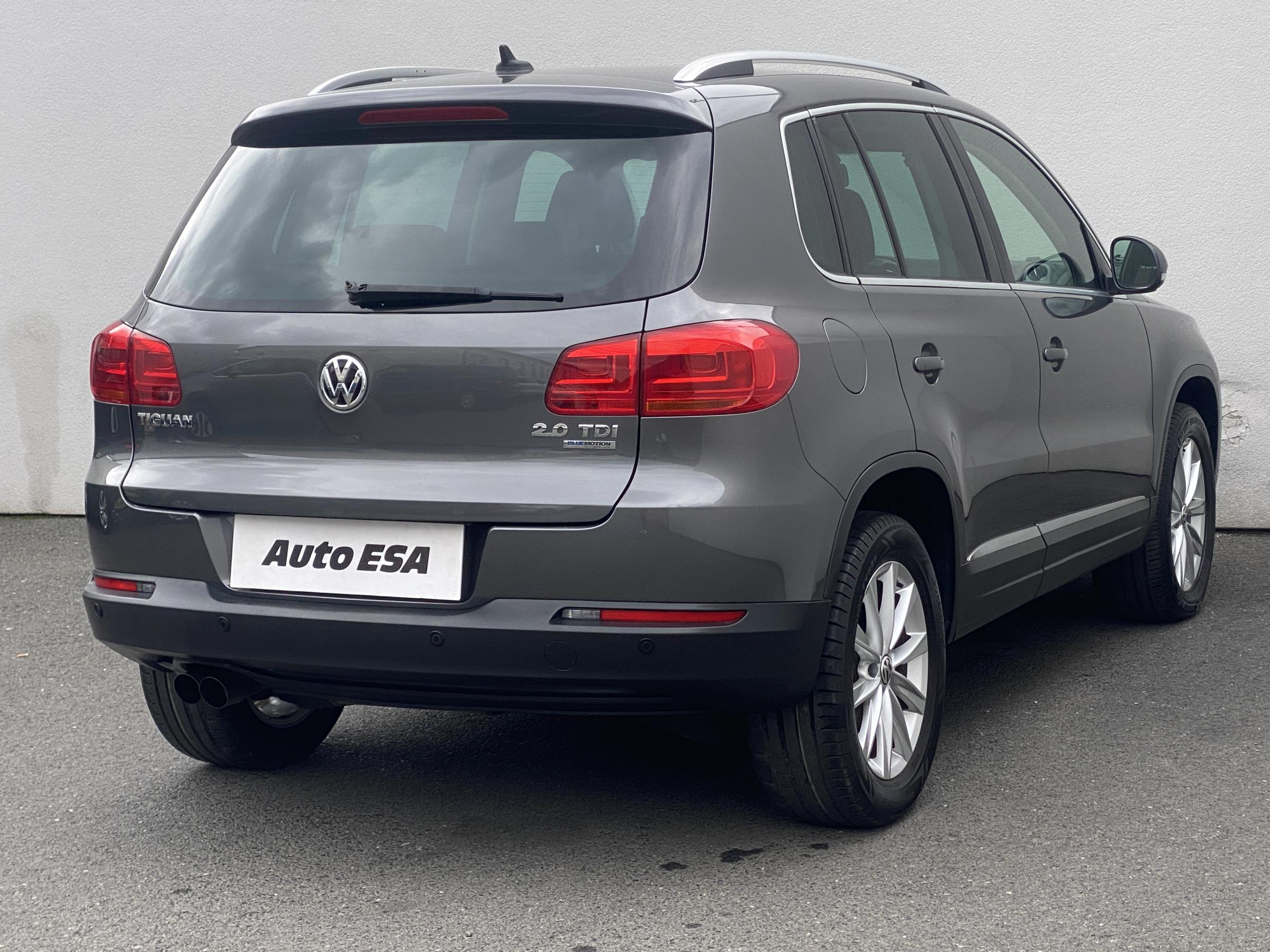 Volkswagen Tiguan, 2012 - pohled č. 4