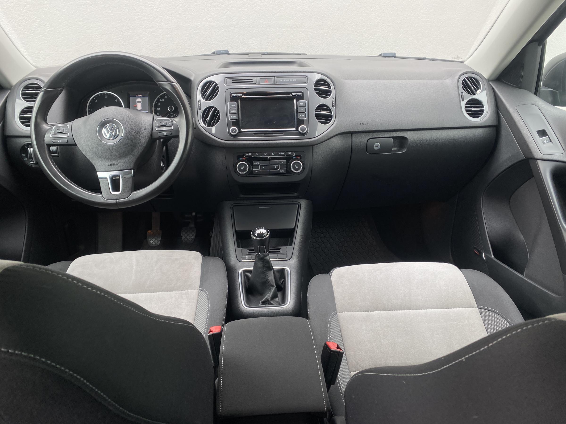 Volkswagen Tiguan, 2012 - pohled č. 8