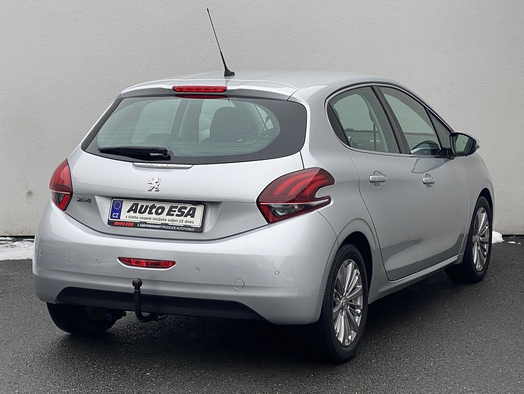 Peugeot 208 1.2PT Allure