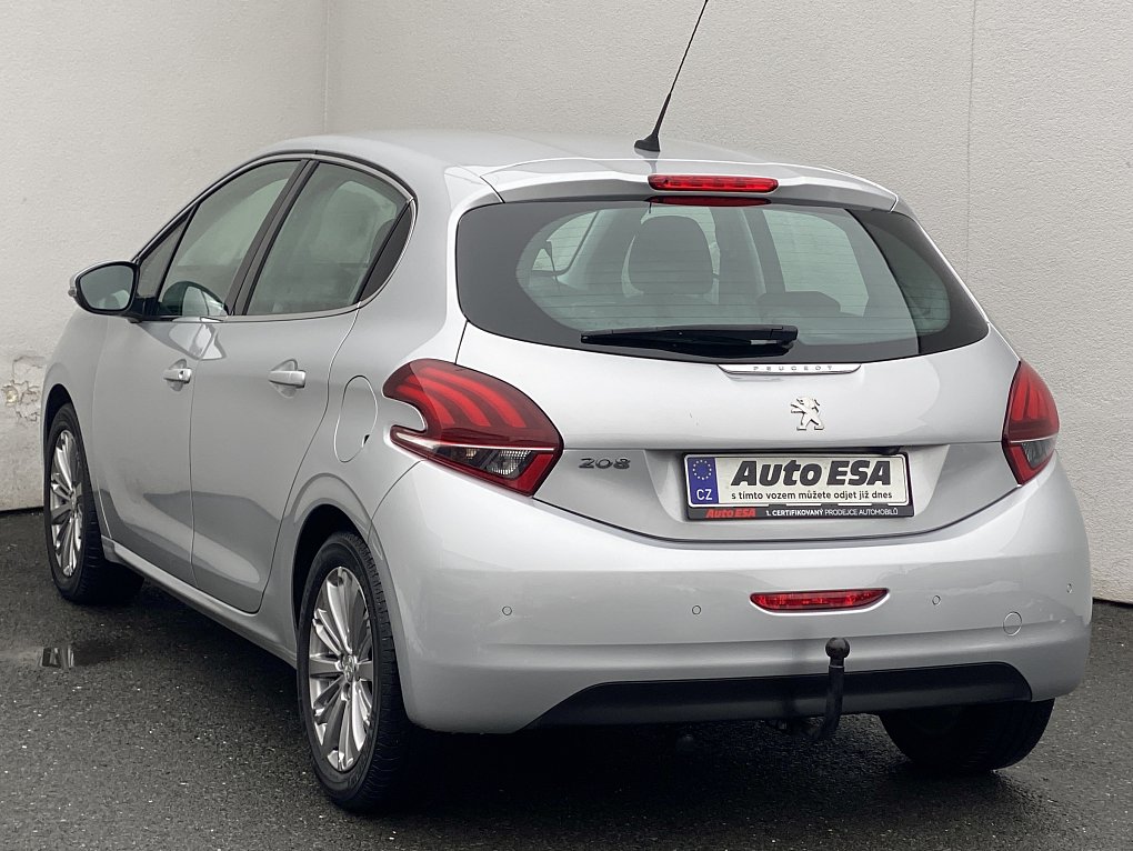 Peugeot 208 1.2PT Allure