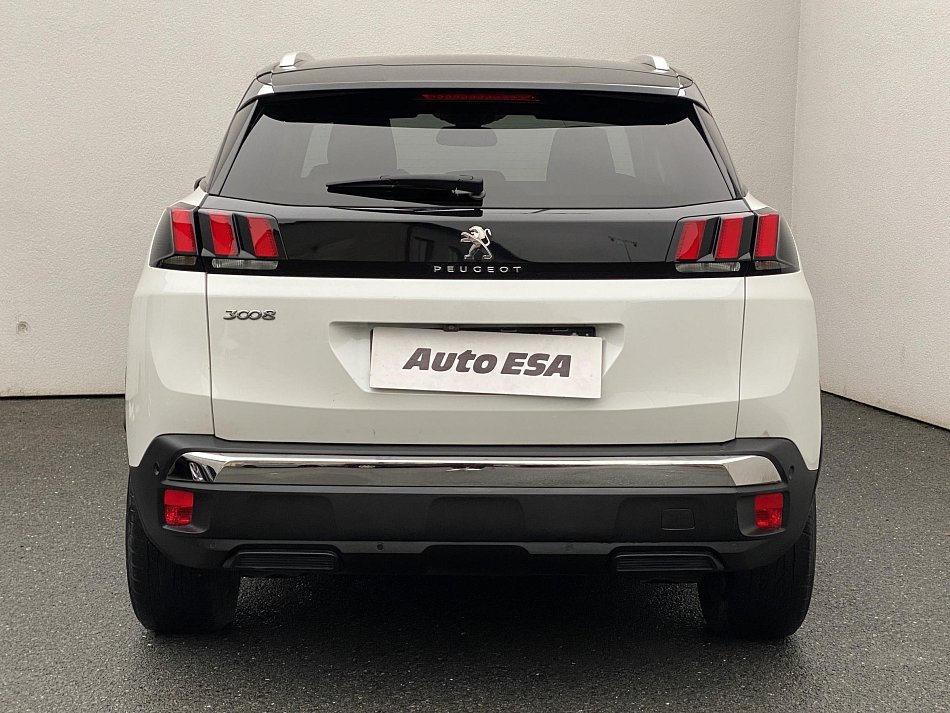 Peugeot 3008 1.2PT Crossway