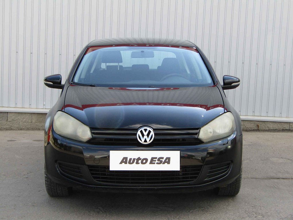Volkswagen Golf 1.4 MPI 
