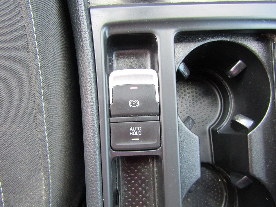 Volkswagen Golf 2.0 TDi 