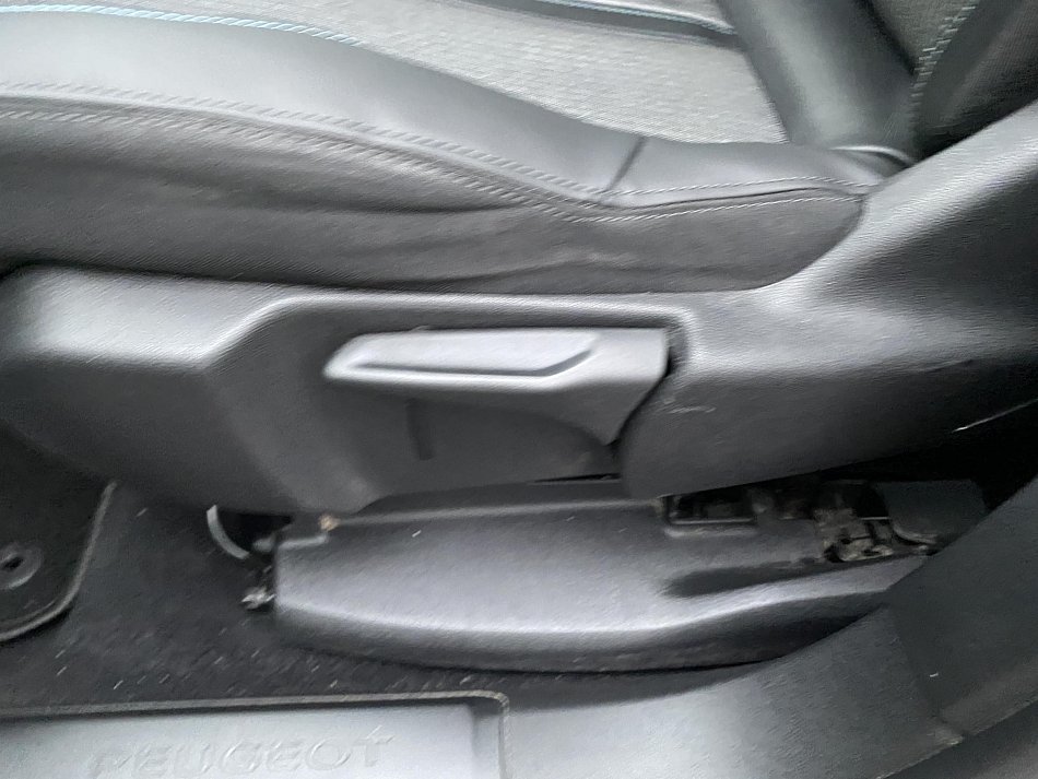 Peugeot 5008 1.5 HDi Allure