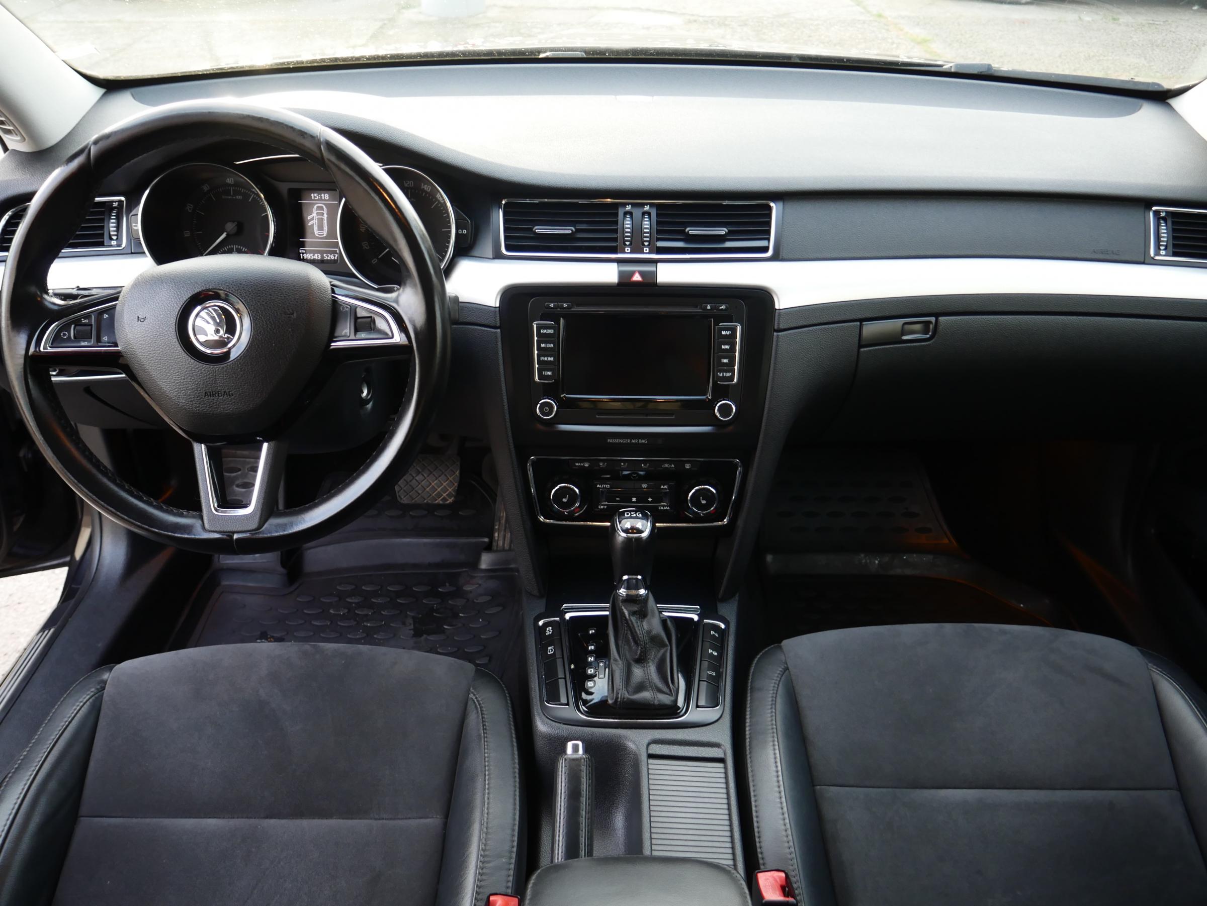 Škoda Superb II, 2013 - pohled č. 7