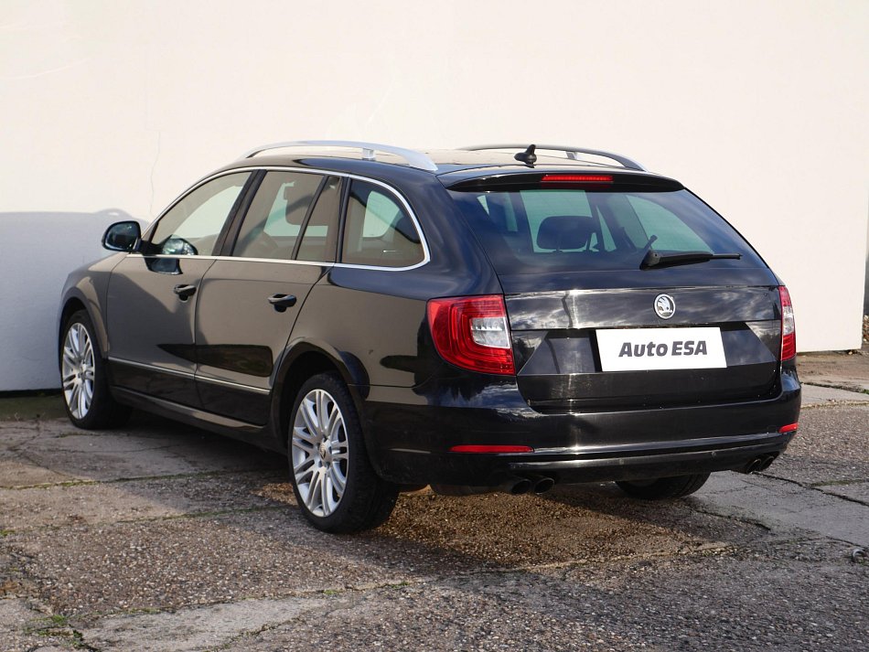 Škoda Superb II 3.6 FSi  4x4