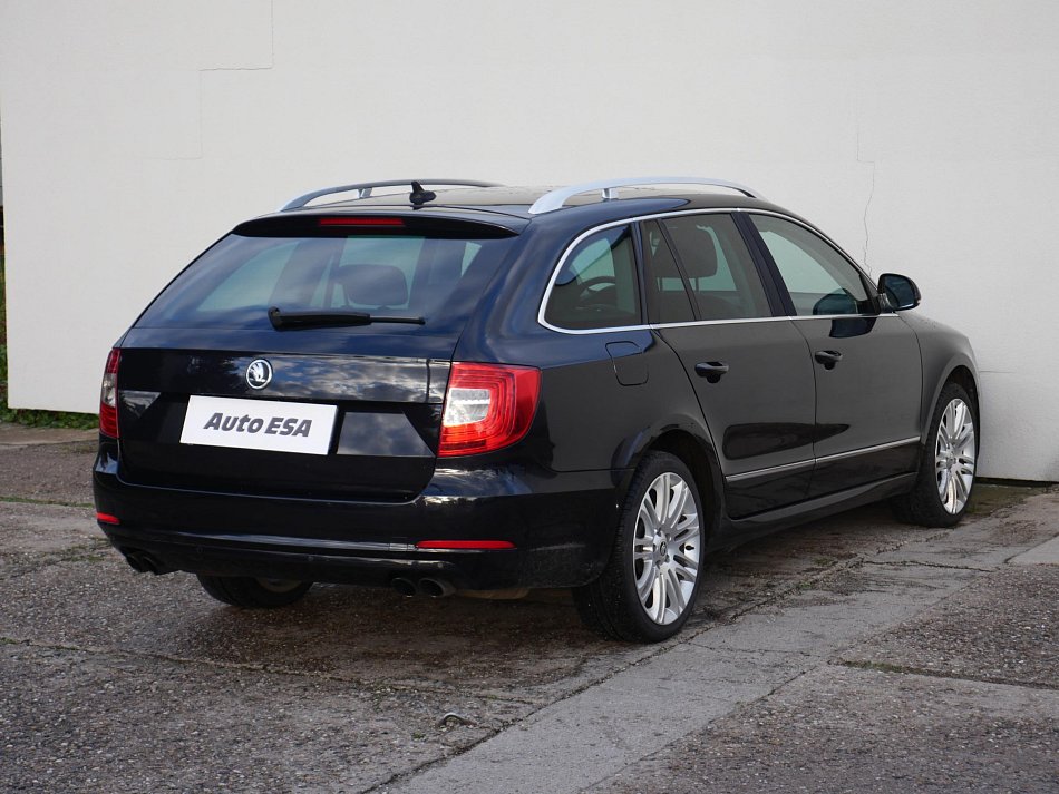 Škoda Superb II 3.6 FSi  4x4