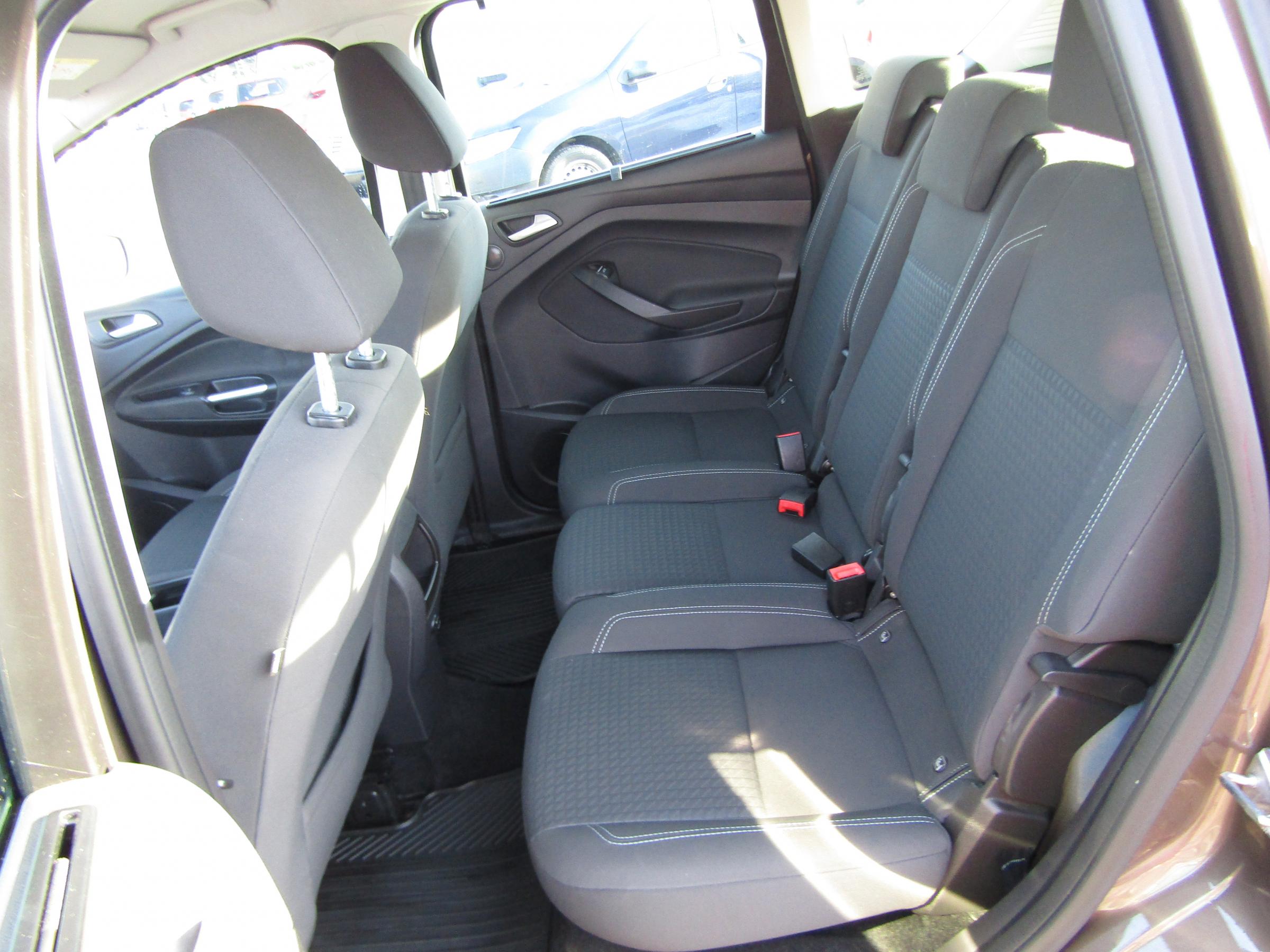 Ford C-MAX, 2018 - pohled č. 10