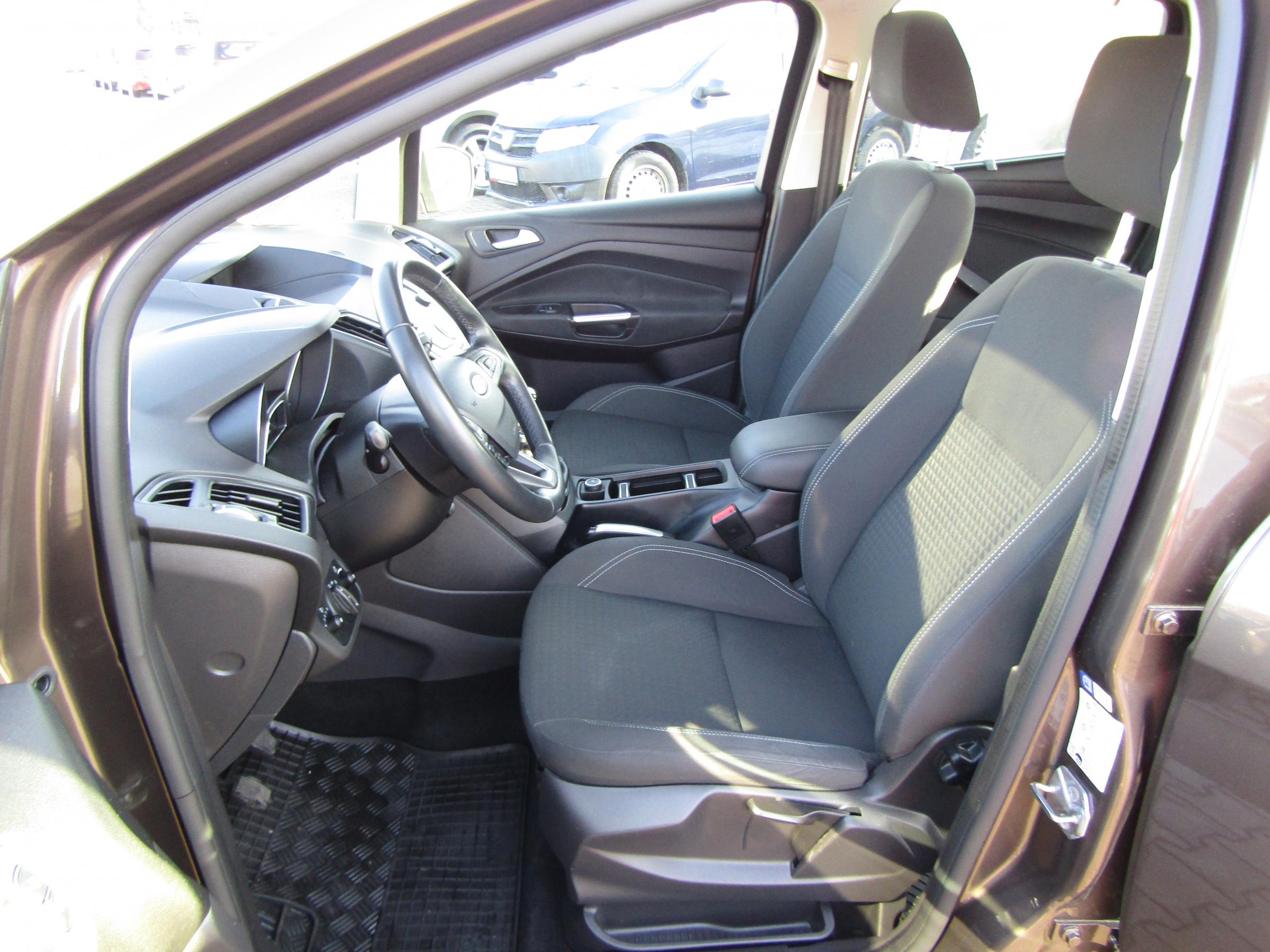 Ford C-MAX, 2018 - pohled č. 9