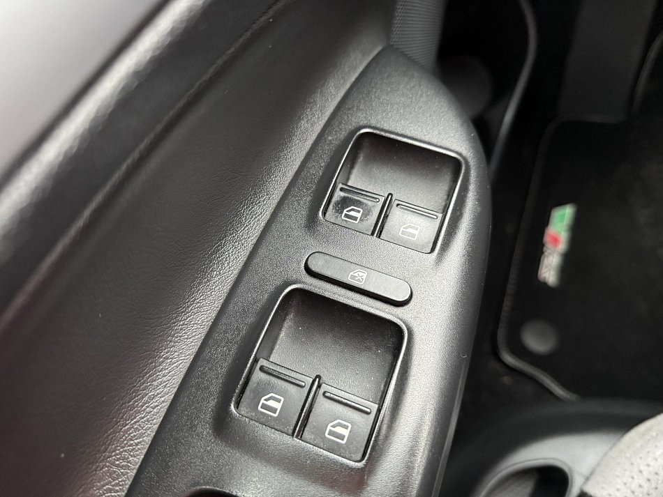 Škoda Octavia II 2.0TDi RS