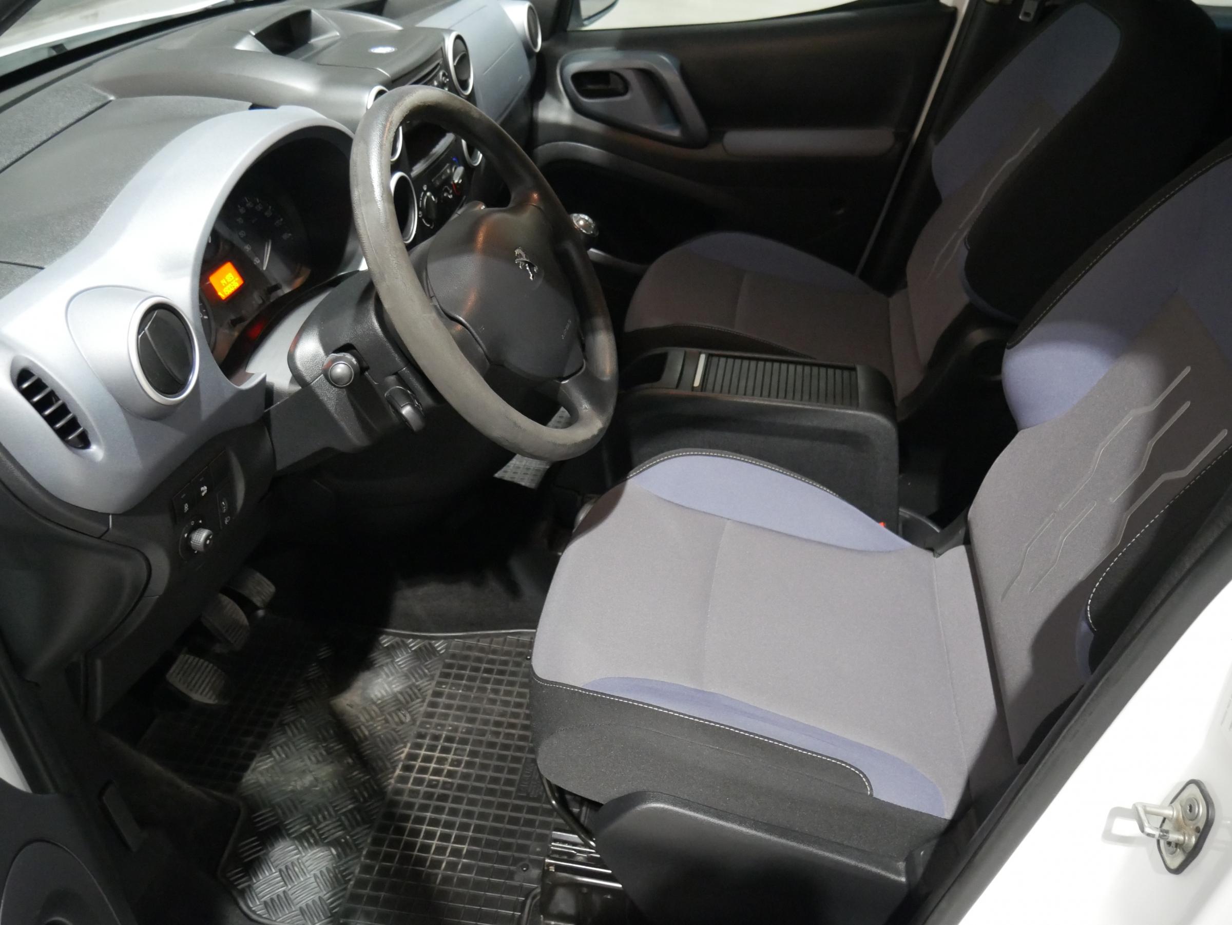 Peugeot Partner, 2015 - pohled č. 9