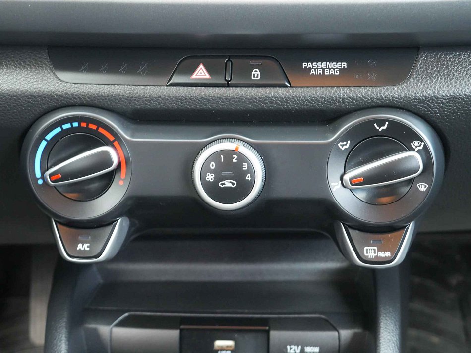 Kia Rio 1.2i 