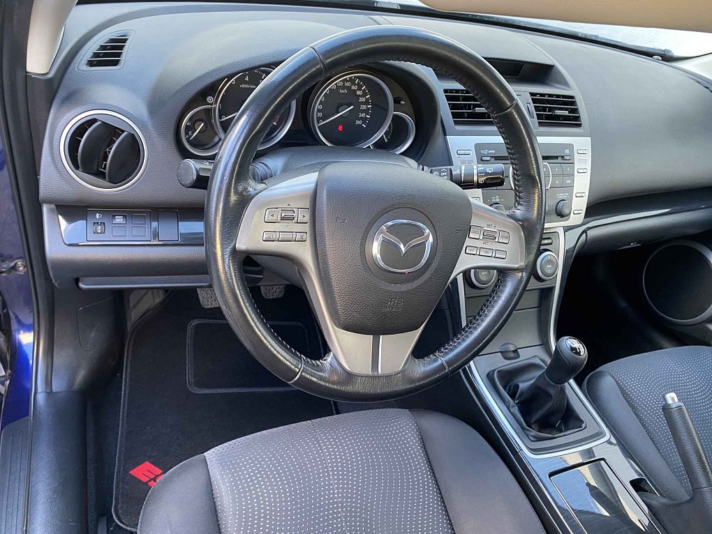 Mazda 6 2.0i 