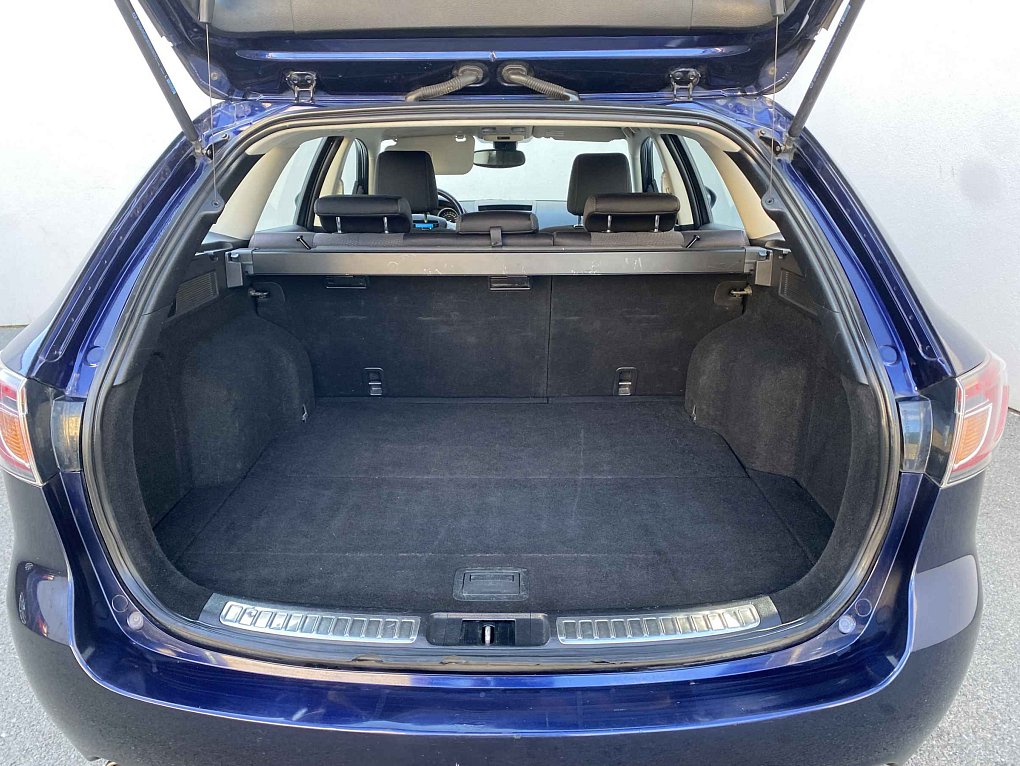 Mazda 6 2.0i 