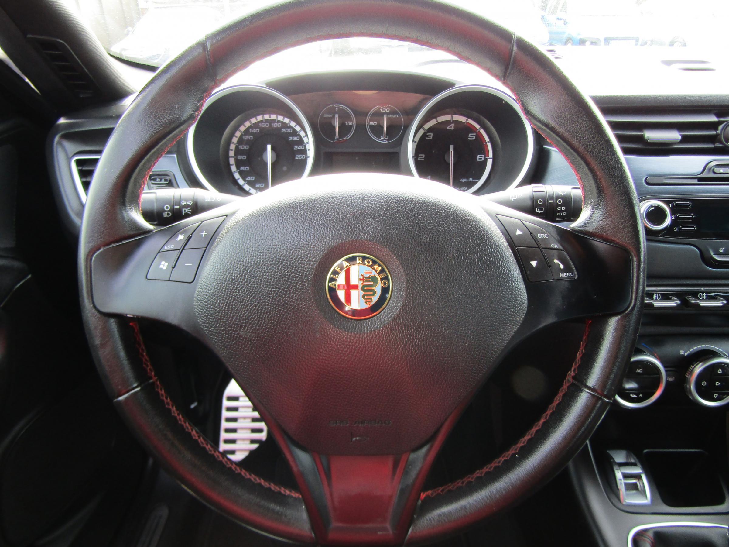 Alfa Romeo Giulietta, 2012 - pohled č. 19