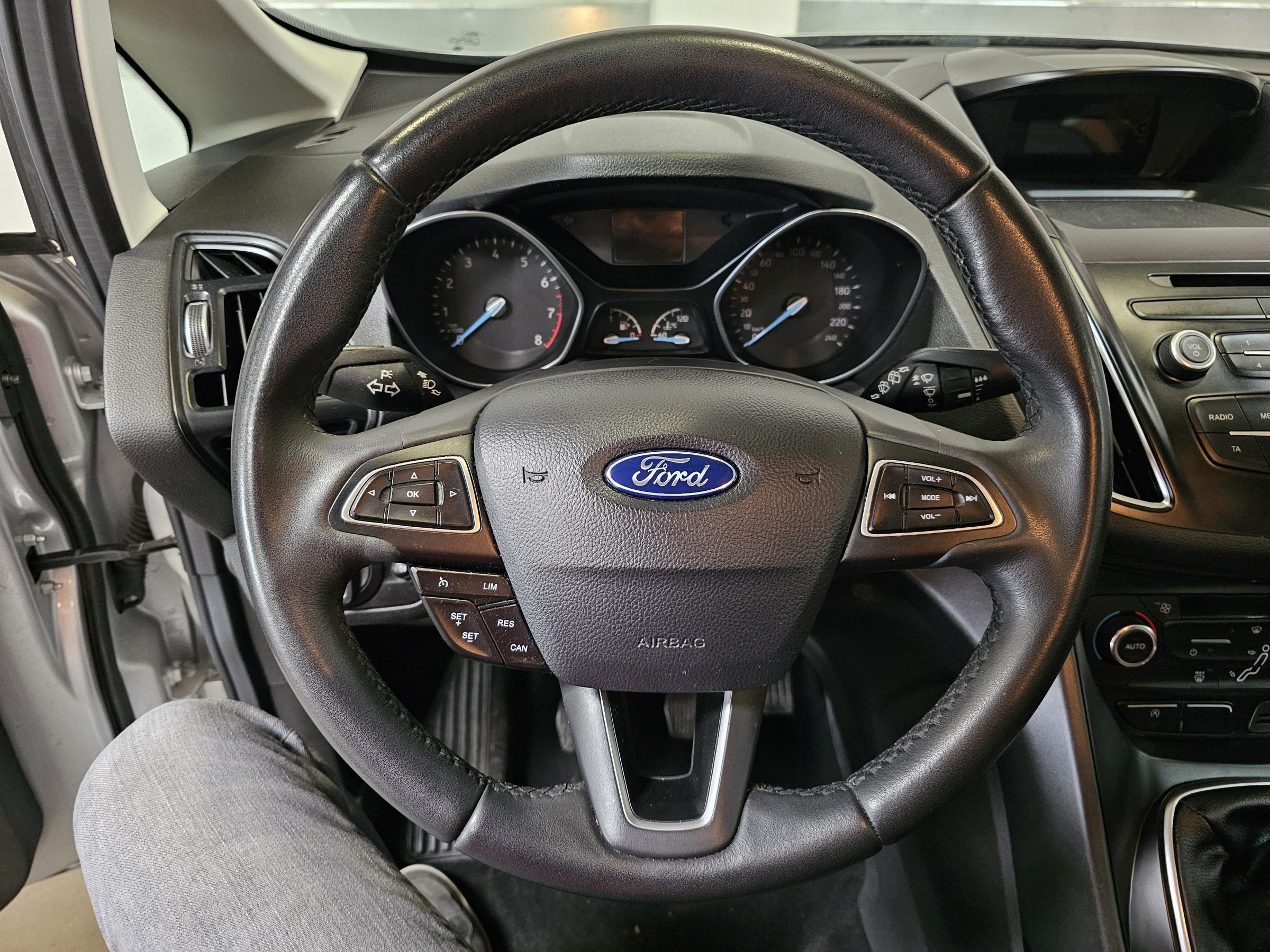 Ford C-MAX, 2017 - pohled č. 16