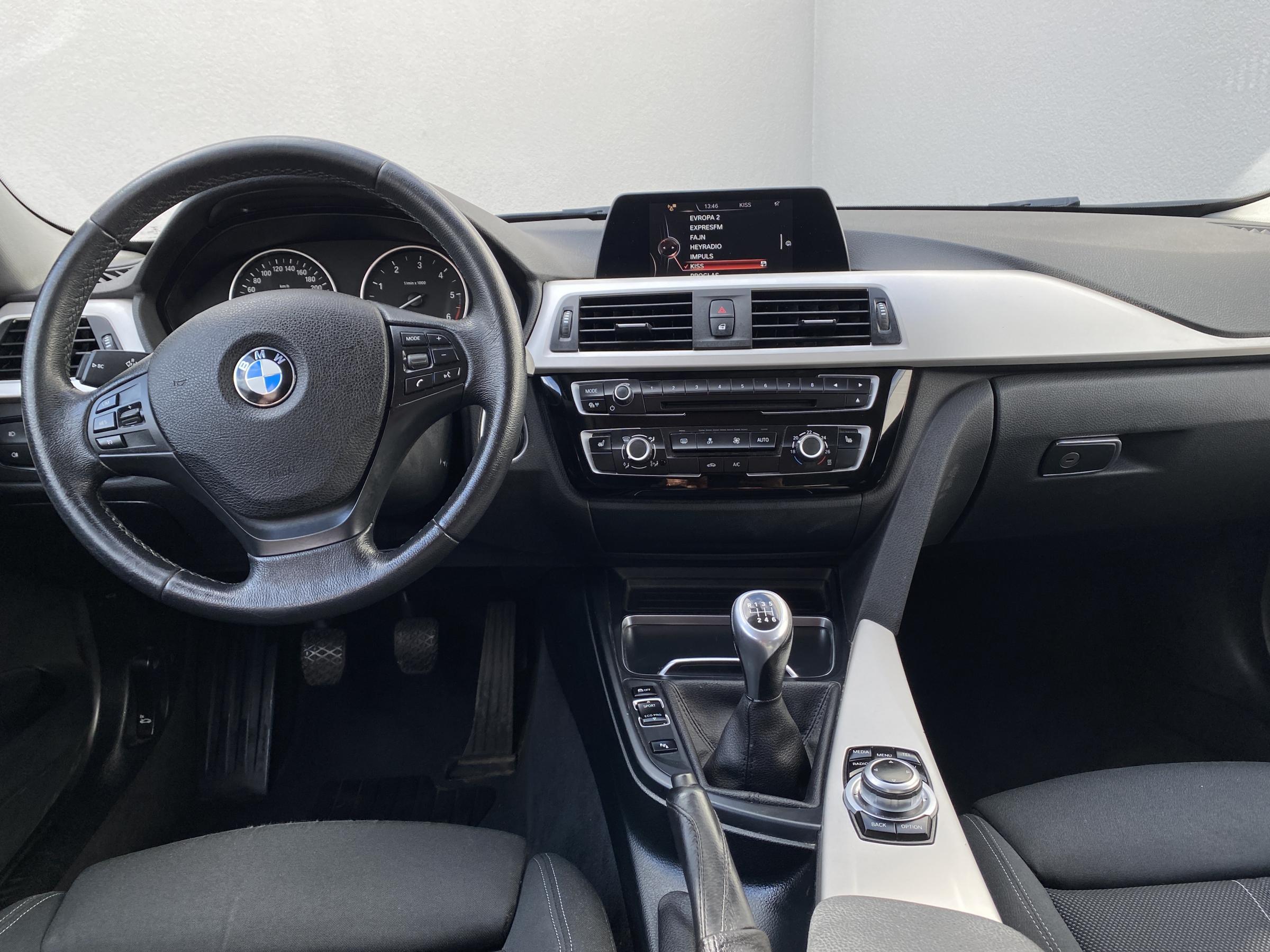 BMW Řada 3, 2017 - pohled č. 10
