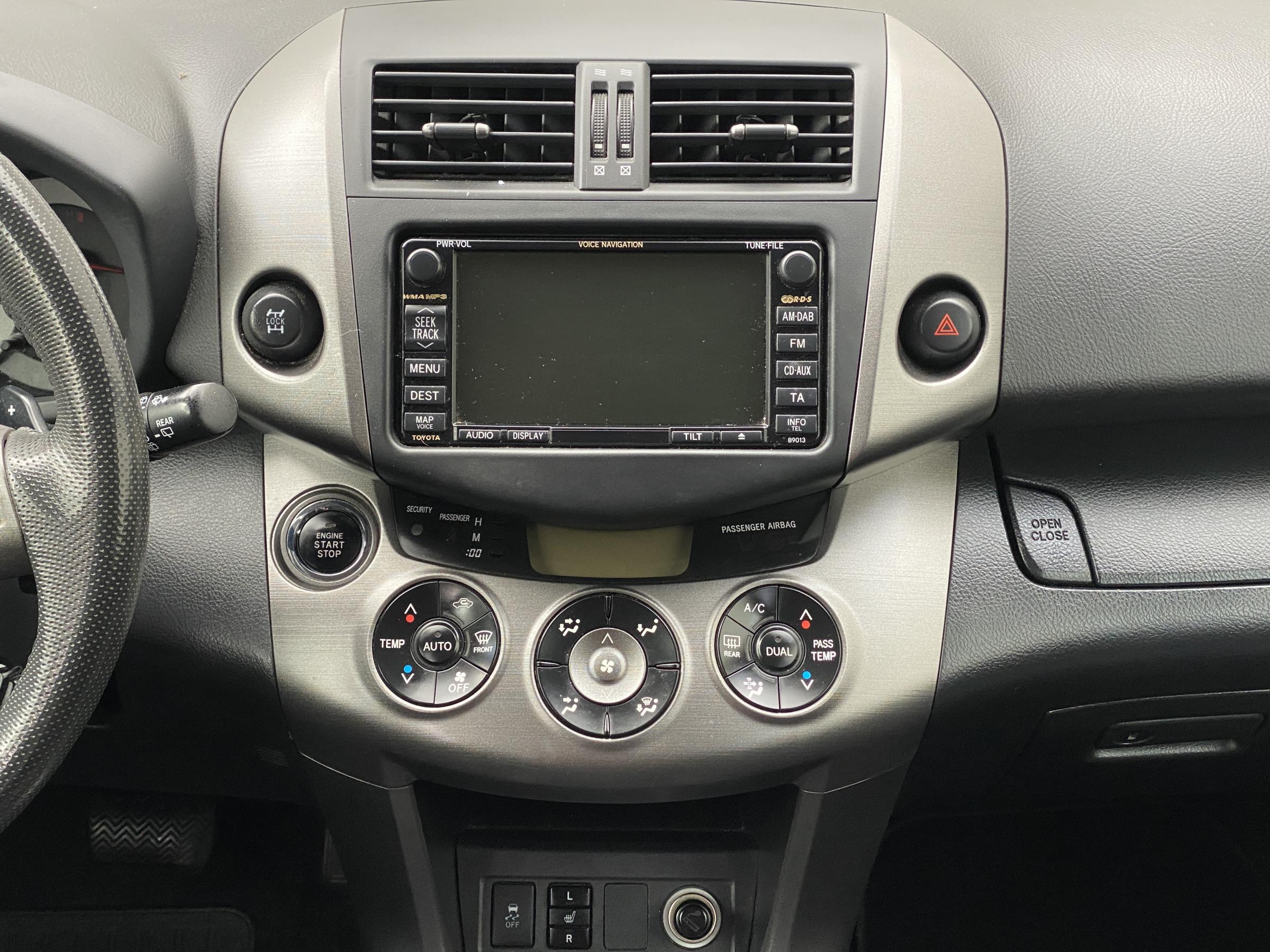 Toyota RAV4, 2011 - pohled č. 10