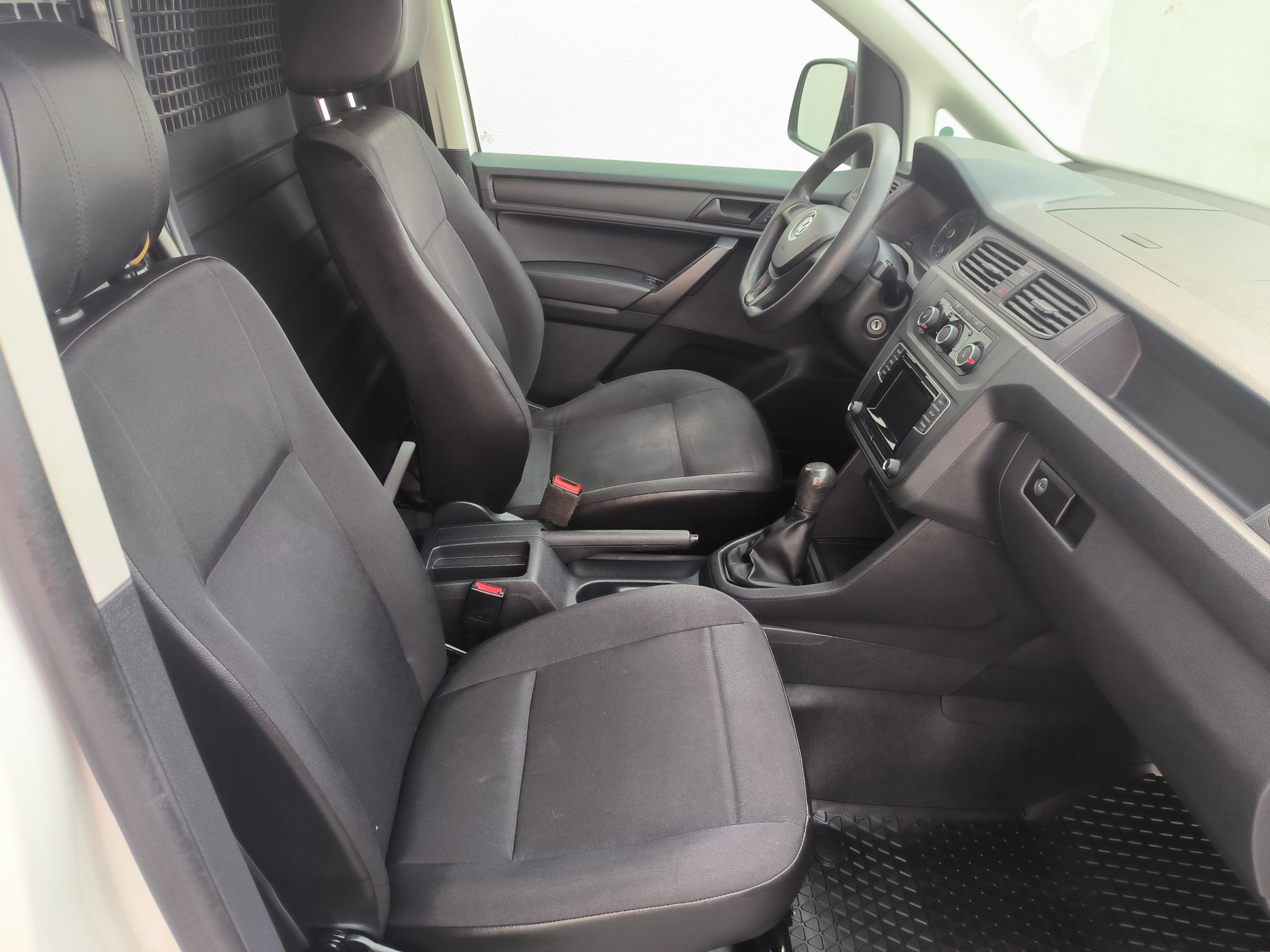 Volkswagen Caddy, 2018 - pohled č. 20