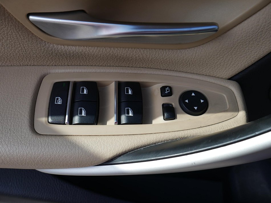 BMW Řada 3 2.0 D  318 d