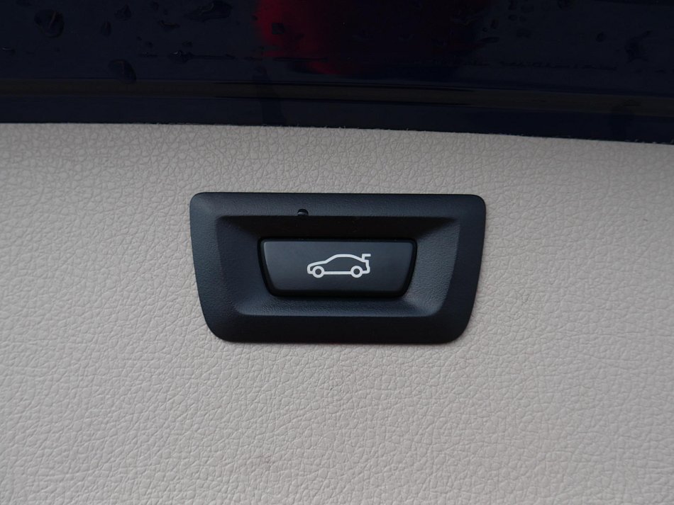 BMW Řada 3 2.0 D  318 d