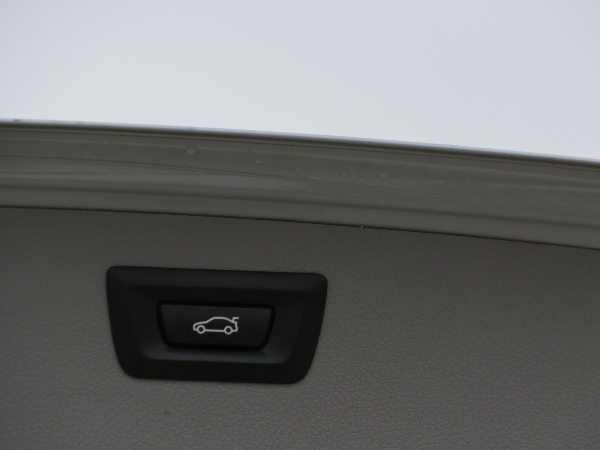 BMW Řada 3, 2015 - pohled č. 30