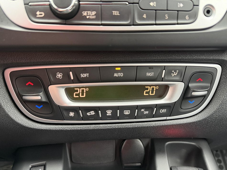 Renault Scénic 1.5 dCi 