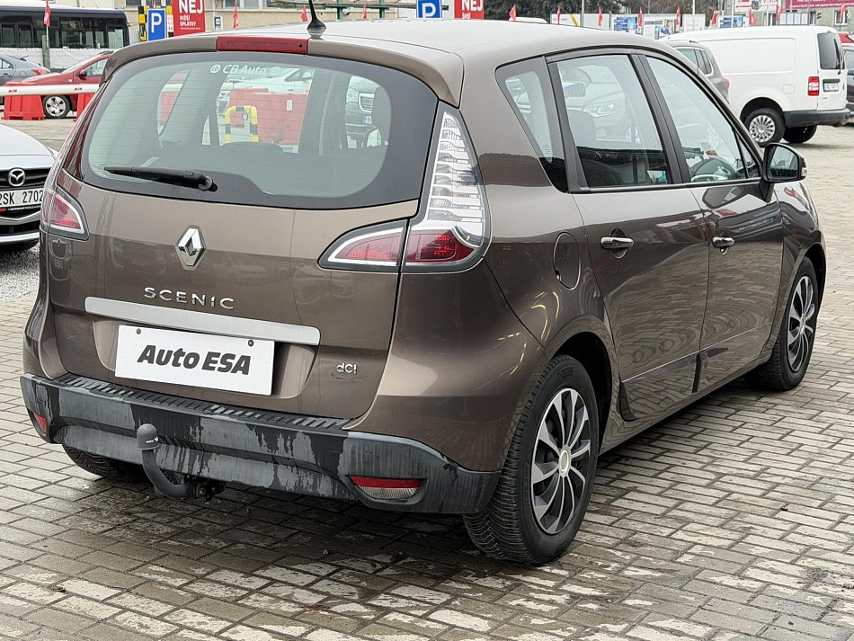 Renault Scénic 1.5 dCi 