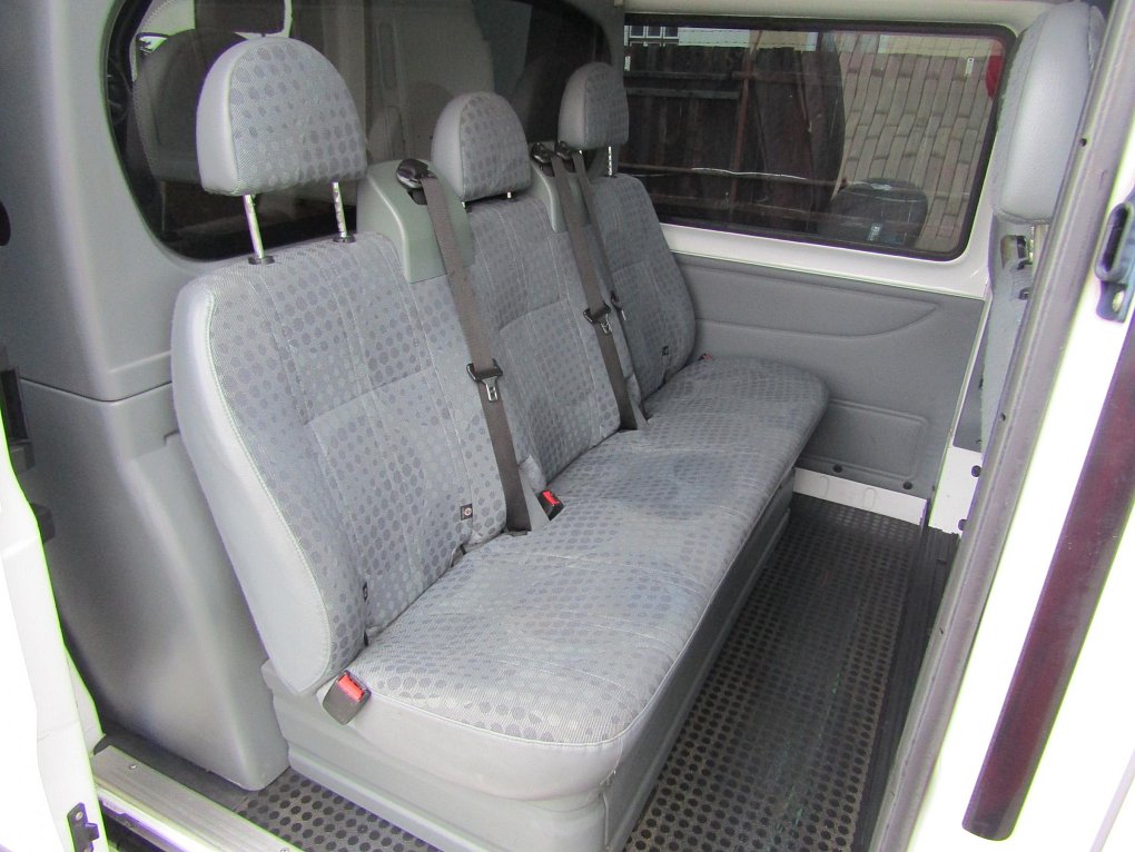 Ford Transit 2.2TDCI Trend L3H2 5míst