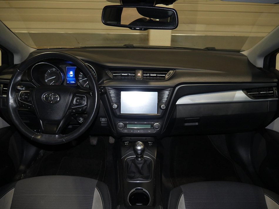 Toyota Avensis 2.0 D-4D 