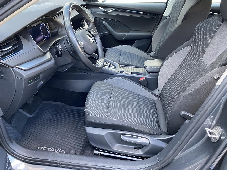 Škoda Octavia IV 1.0TSi Ambition e-TEC