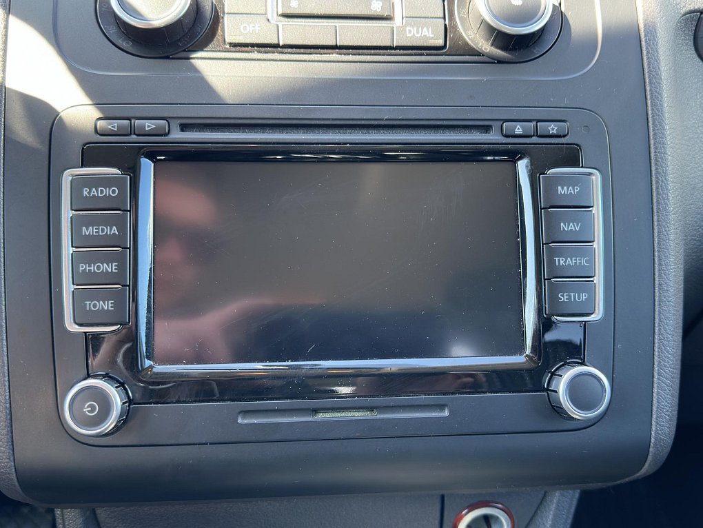 Volkswagen Touran 2.0 TDi 