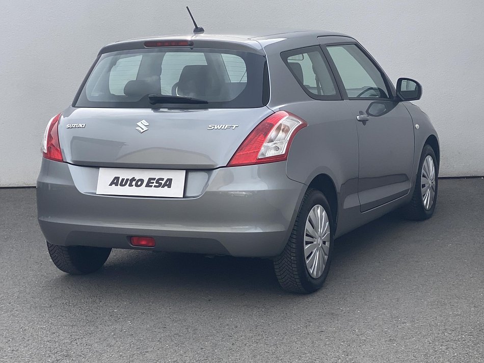 Suzuki Swift 1.2i Club