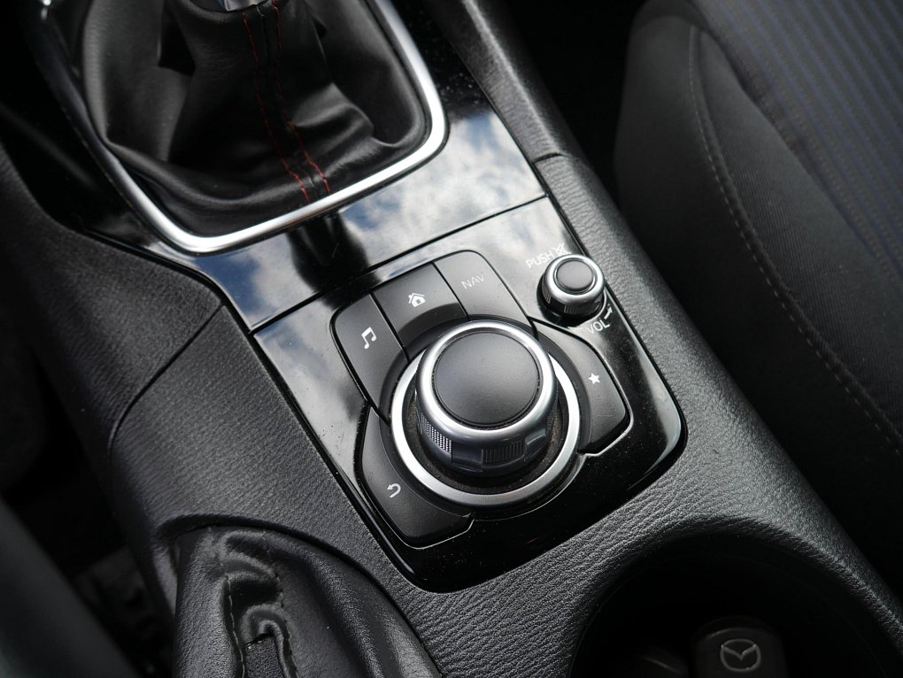 Mazda 3 2.0i 