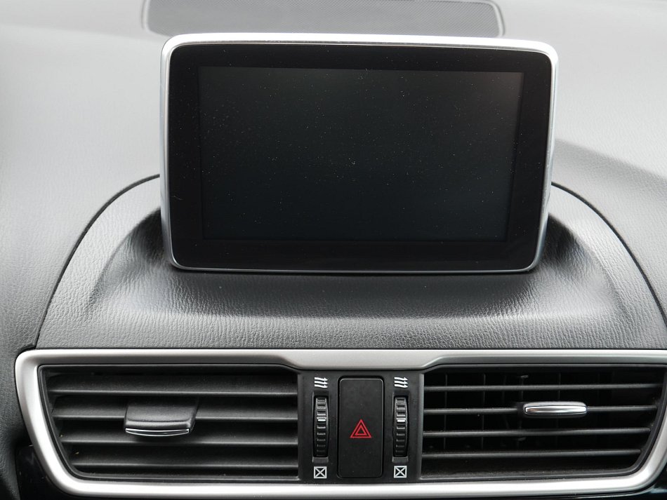 Mazda 3 2.0i 