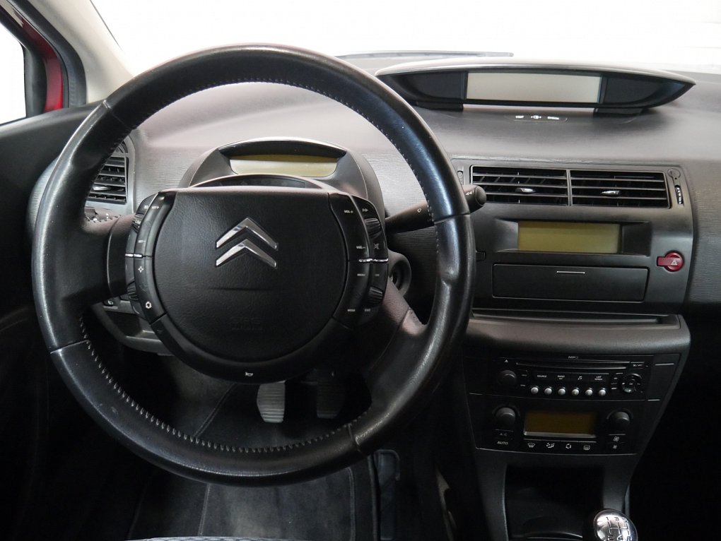 Citroën C4 1.6i 