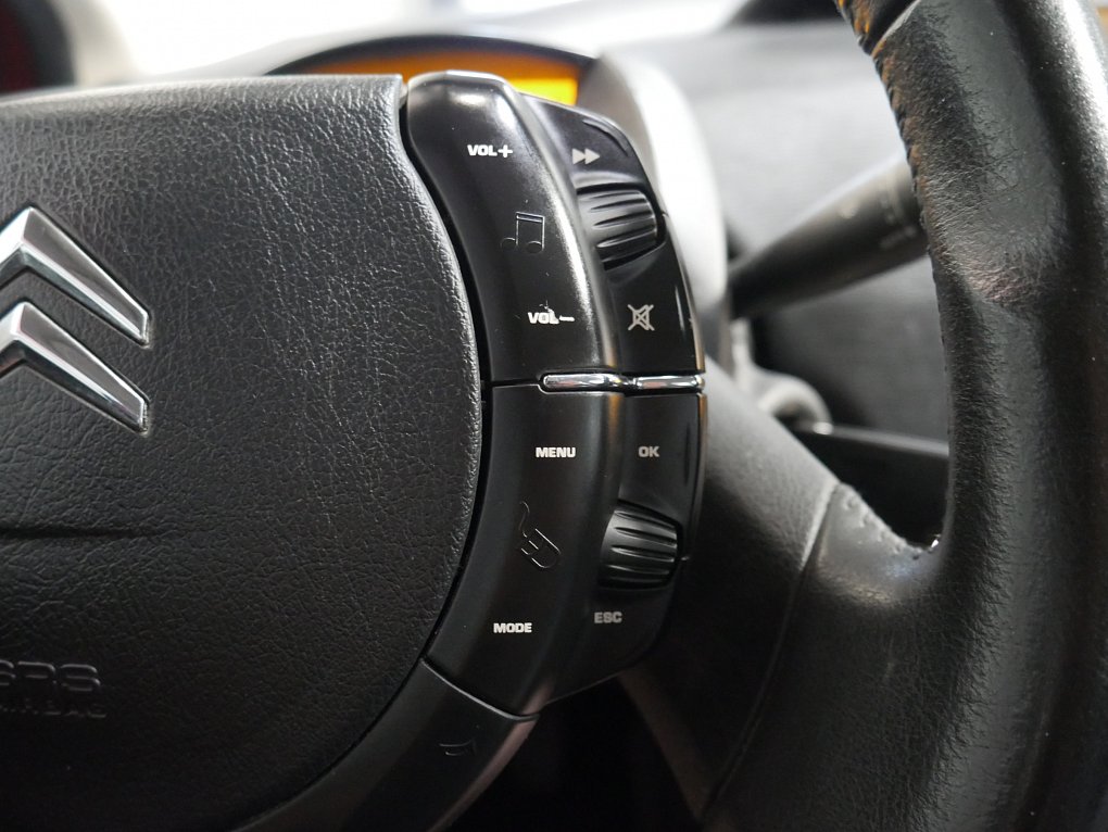 Citroën C4 1.6i 