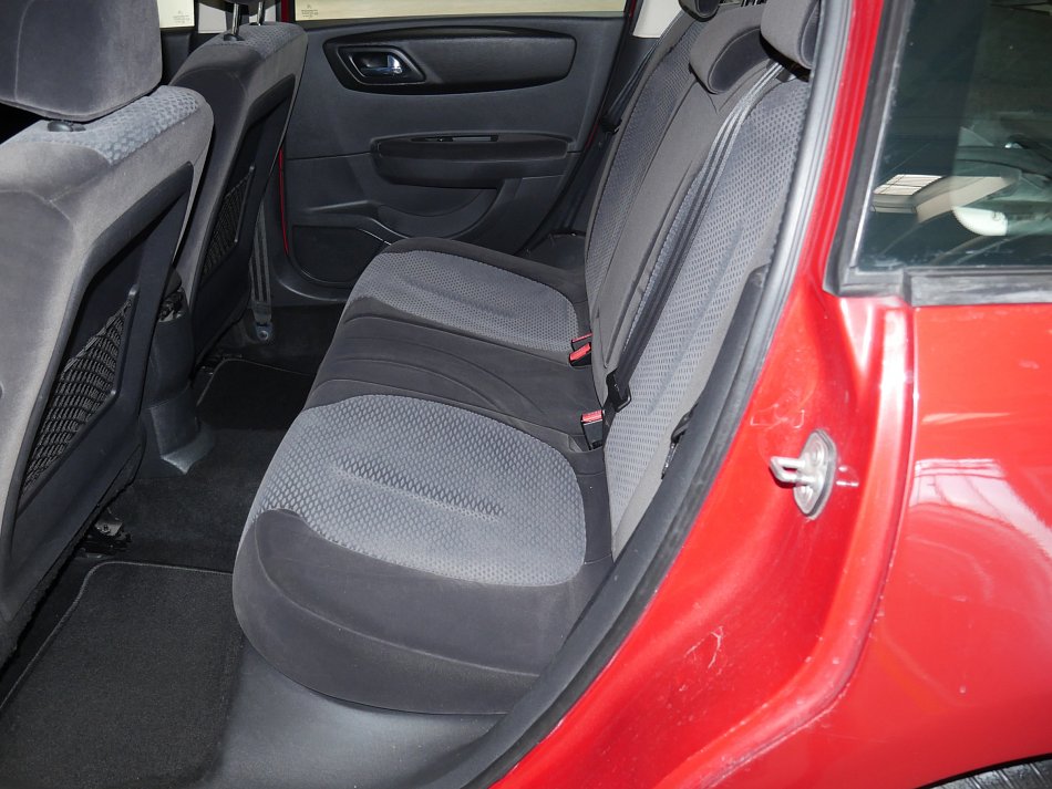 Citroën C4 1.6i 